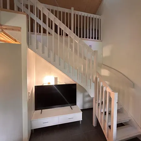 Charming In Center Of Levi Apartment